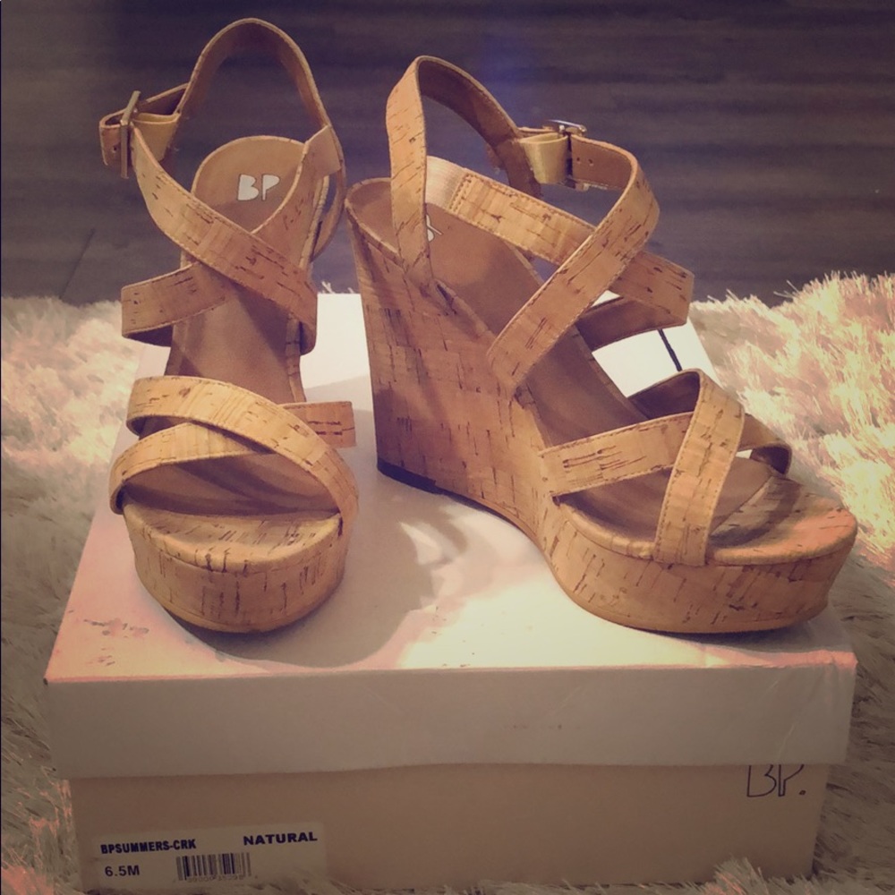 BP. Summers Cork Platform Wedge Sandal in Natural